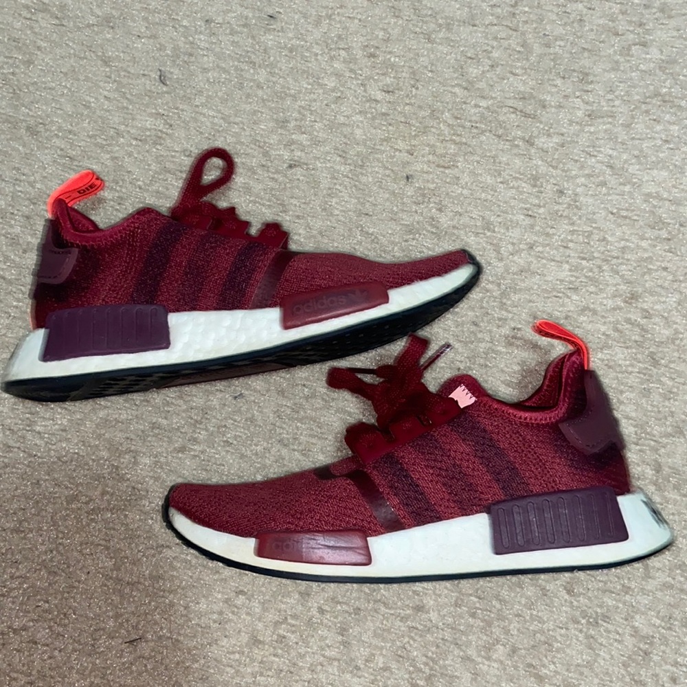 WOMENS ADIDAS NMD R1 SHOES SNEAKERS